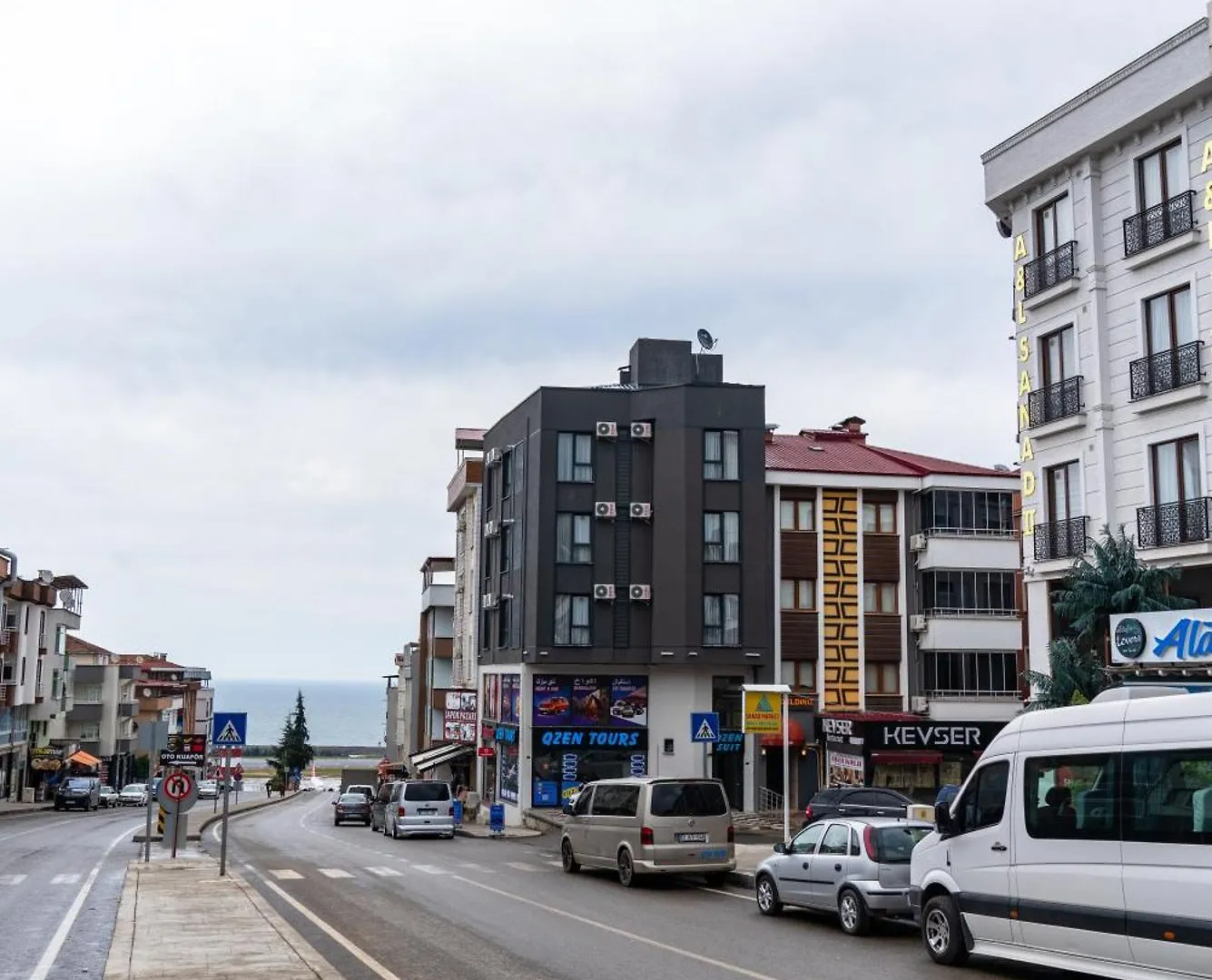 Lägenhetshotell Qzen Suit Apart Otel Trabzon