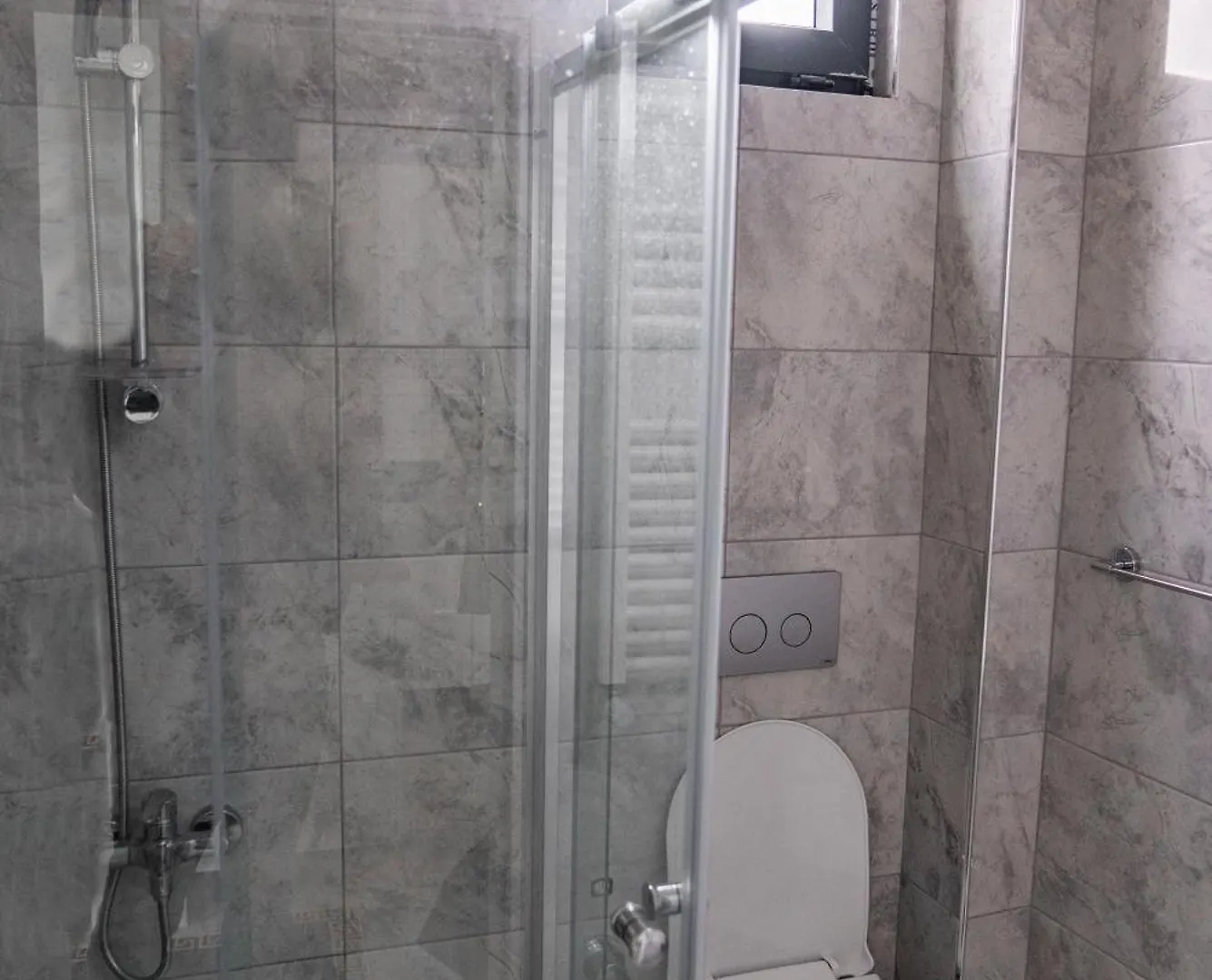 Qzen Suit Apart Otel Trabzon Lägenhetshotell
